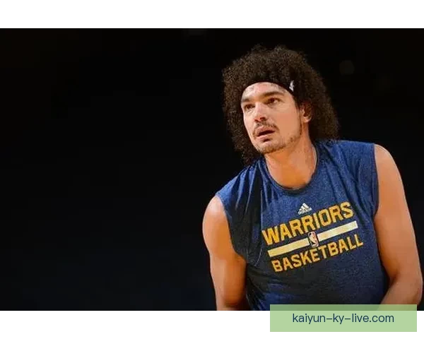 卡马拉单赛季进攻犯规突破百次 超越瓦莱乔成历史首人